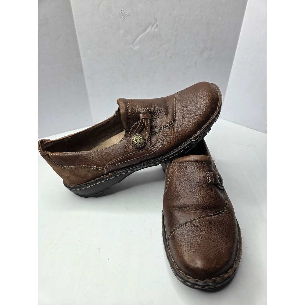 Earth Origins Ellen Brown Leather Slip On Loafers Size 8M 2015F‎ Button Detail - Picture 4 of 6